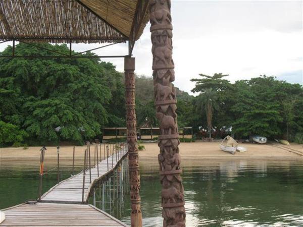 Norman Carr Cottage Monkey Bay Esterno foto