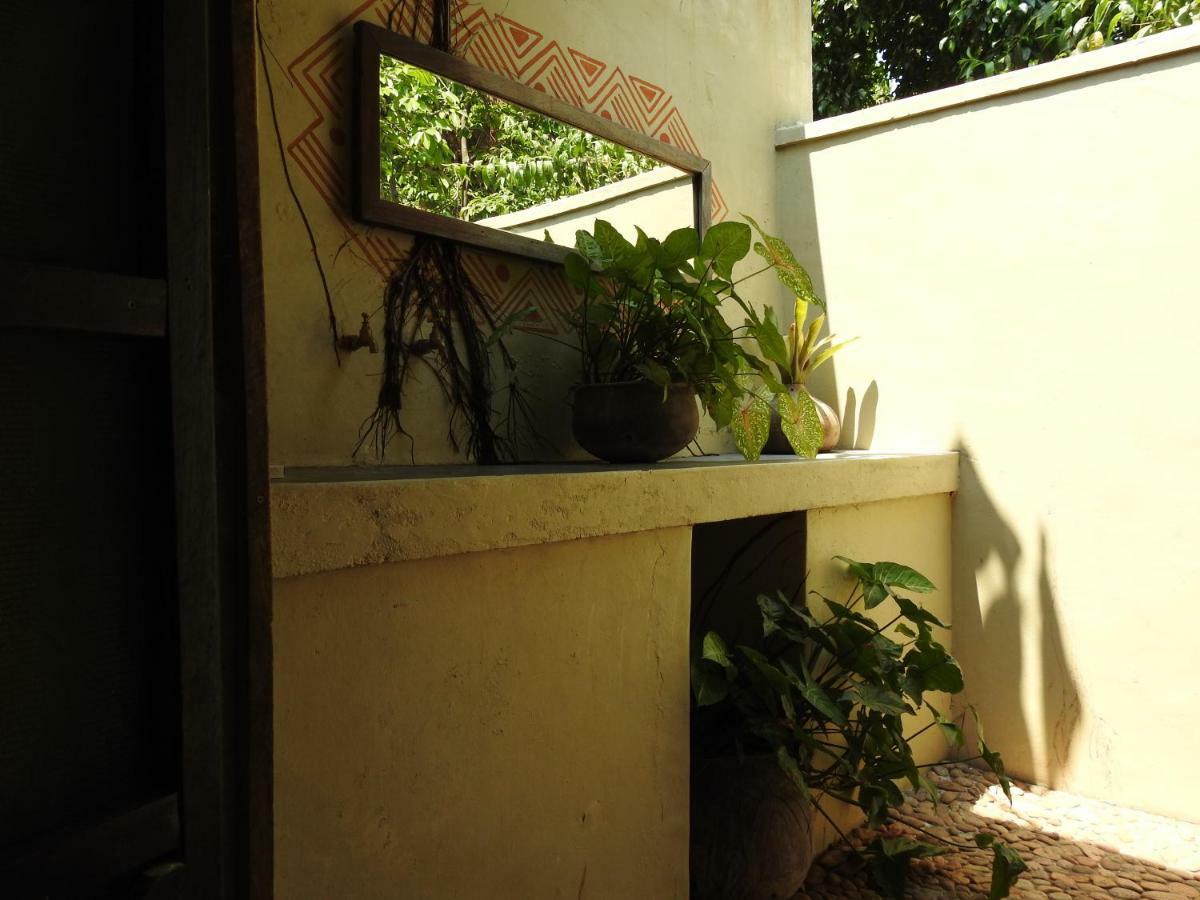 Norman Carr Cottage Monkey Bay Esterno foto
